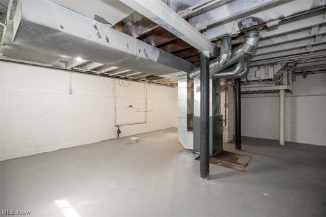 4521 Lilac Road South Euclid OH 44121