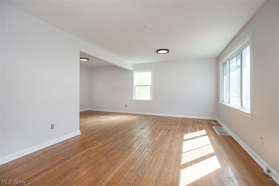 4521 Lilac Road South Euclid OH 44121