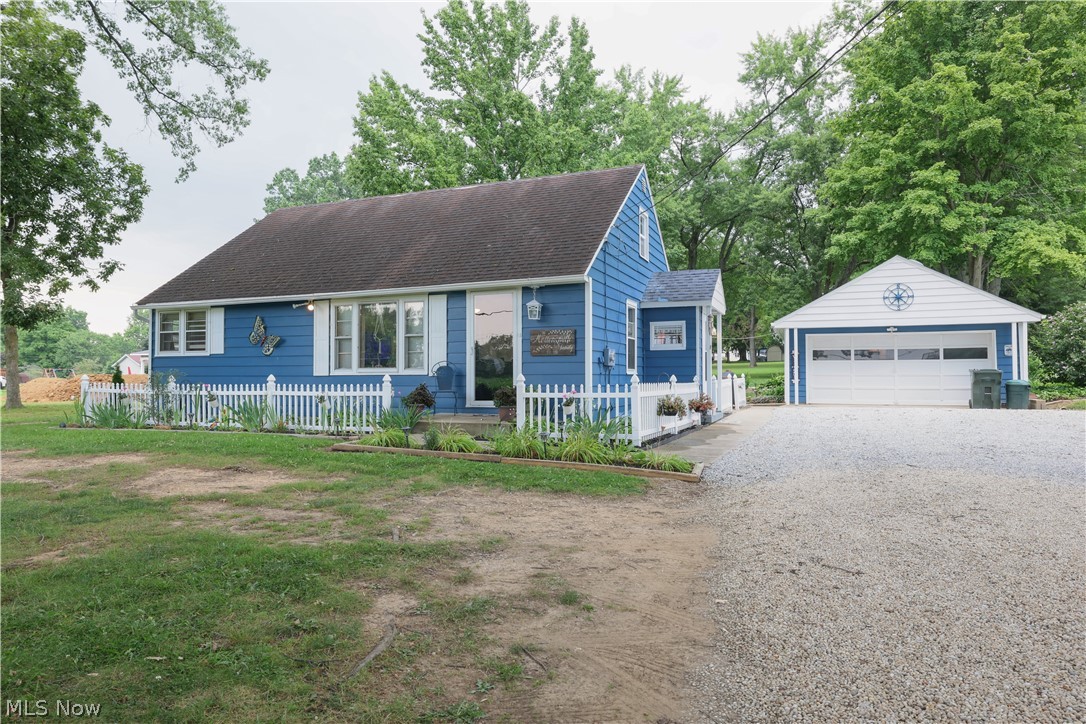 961 Wall Road Wadsworth OH 44281