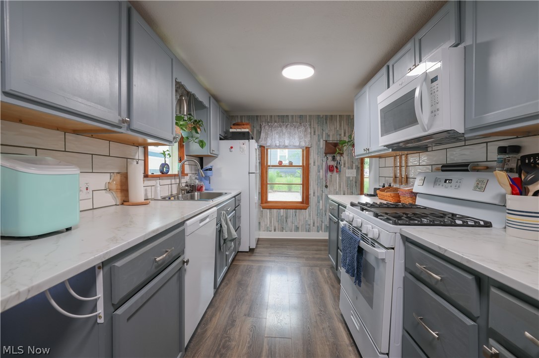 961 Wall Road Wadsworth OH 44281