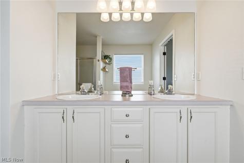 36001 Haverford Place Avon OH 44011