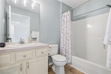 36001 Haverford Place Avon OH 44011