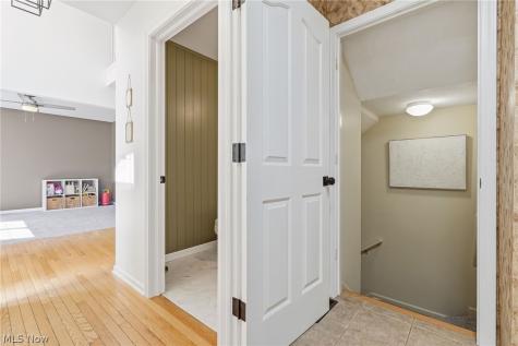 36001 Haverford Place Avon OH 44011