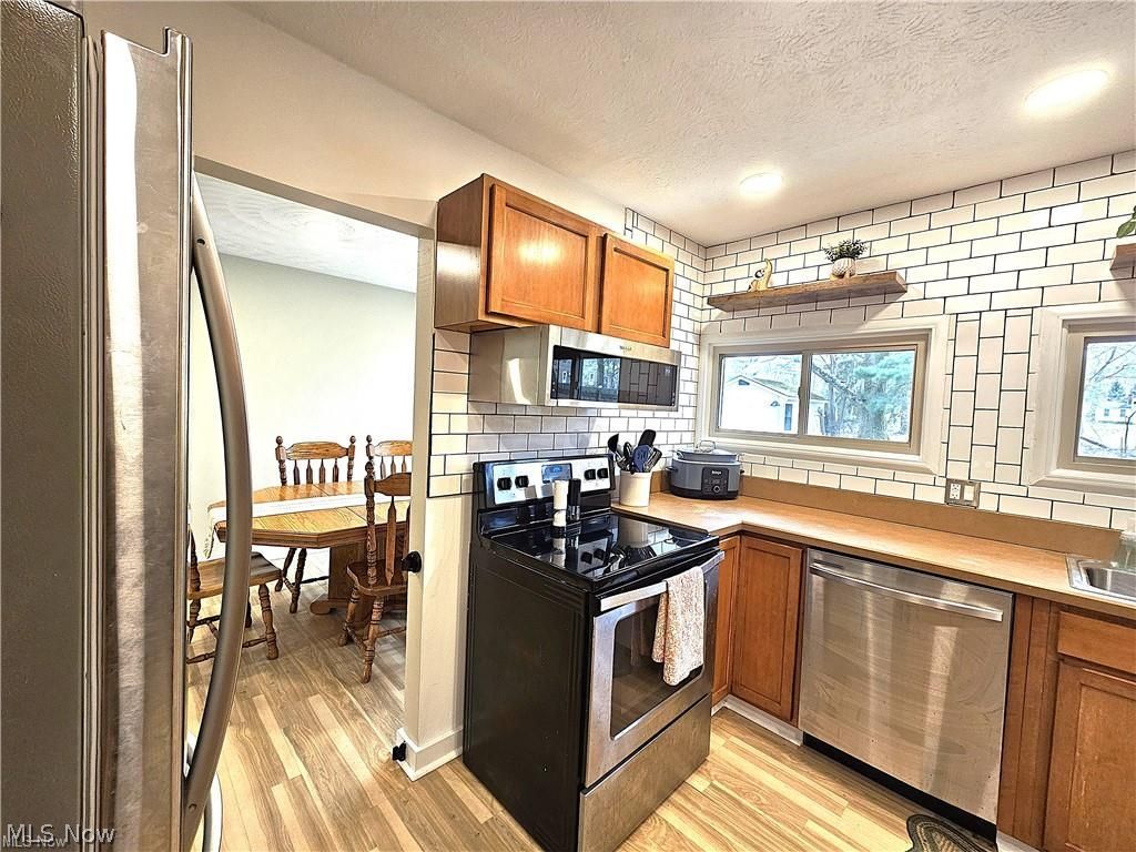 432 Catalina Avenue Wooster OH 44691