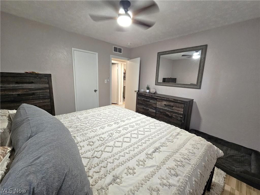 432 Catalina Avenue Wooster OH 44691