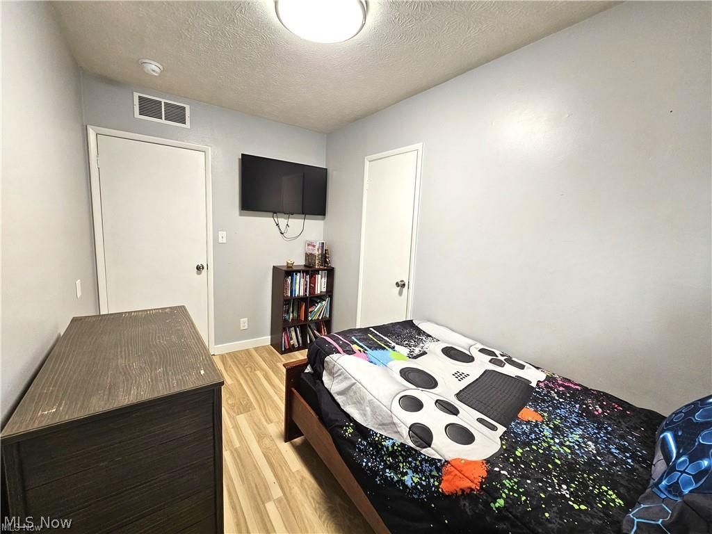 432 Catalina Avenue Wooster OH 44691