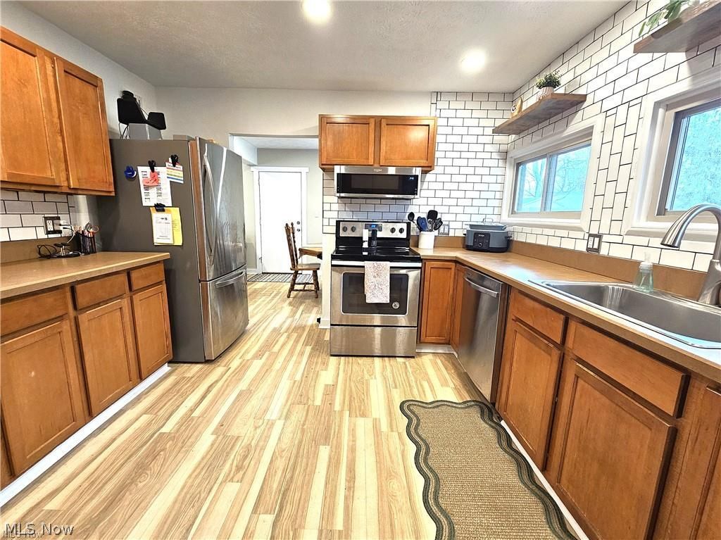 432 Catalina Avenue Wooster OH 44691
