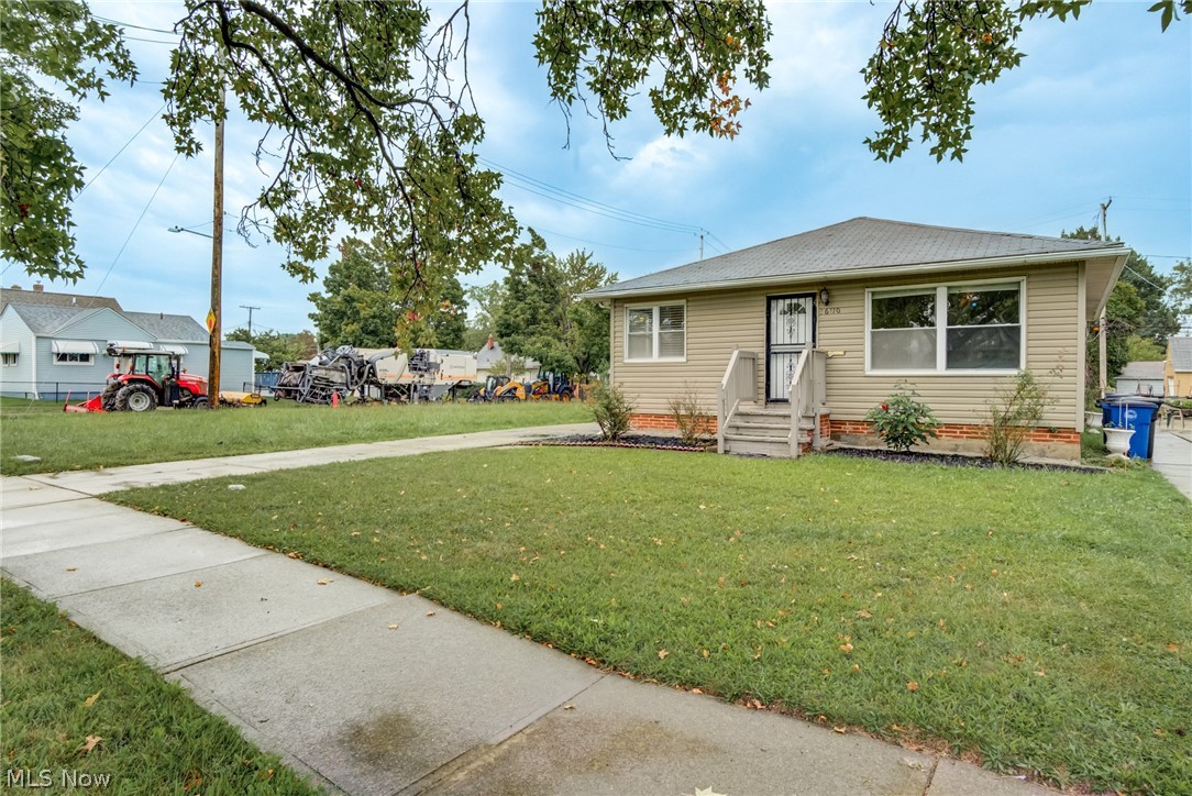 16110 Seville Road Cleveland OH 44128