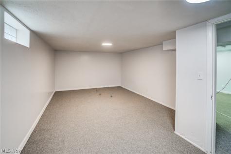 16110 Seville Road Cleveland OH 44128