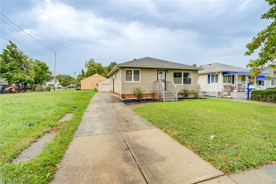 16110 Seville Road Cleveland OH 44128