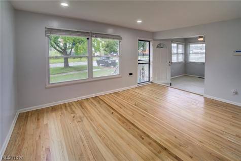 16110 Seville Road Cleveland OH 44128