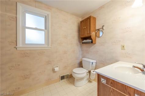 22760 Esther Avenue Fairview Park OH 44126