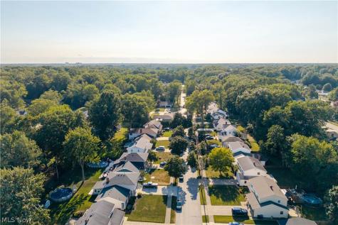 22760 Esther Avenue Fairview Park OH 44126