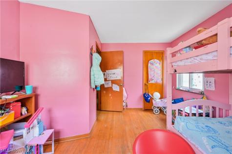 5905 Stearns Road North Olmsted OH 44070