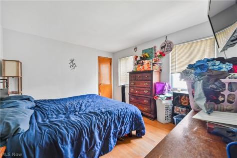 5905 Stearns Road North Olmsted OH 44070