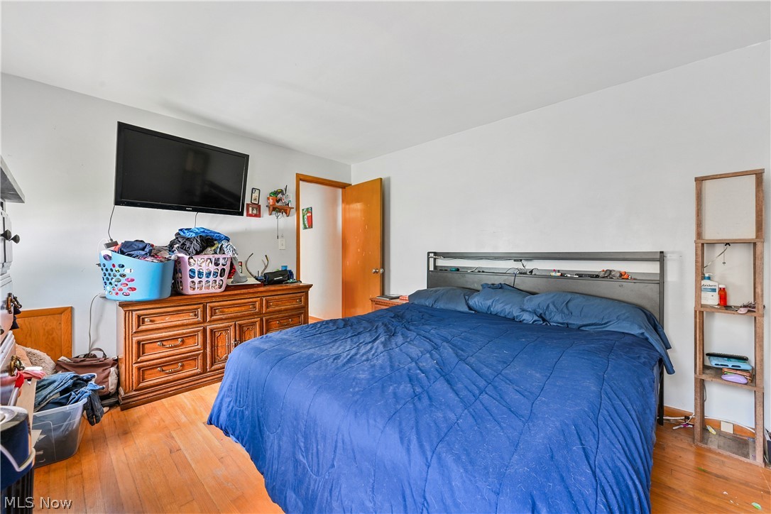 5905 Stearns Road North Olmsted OH 44070