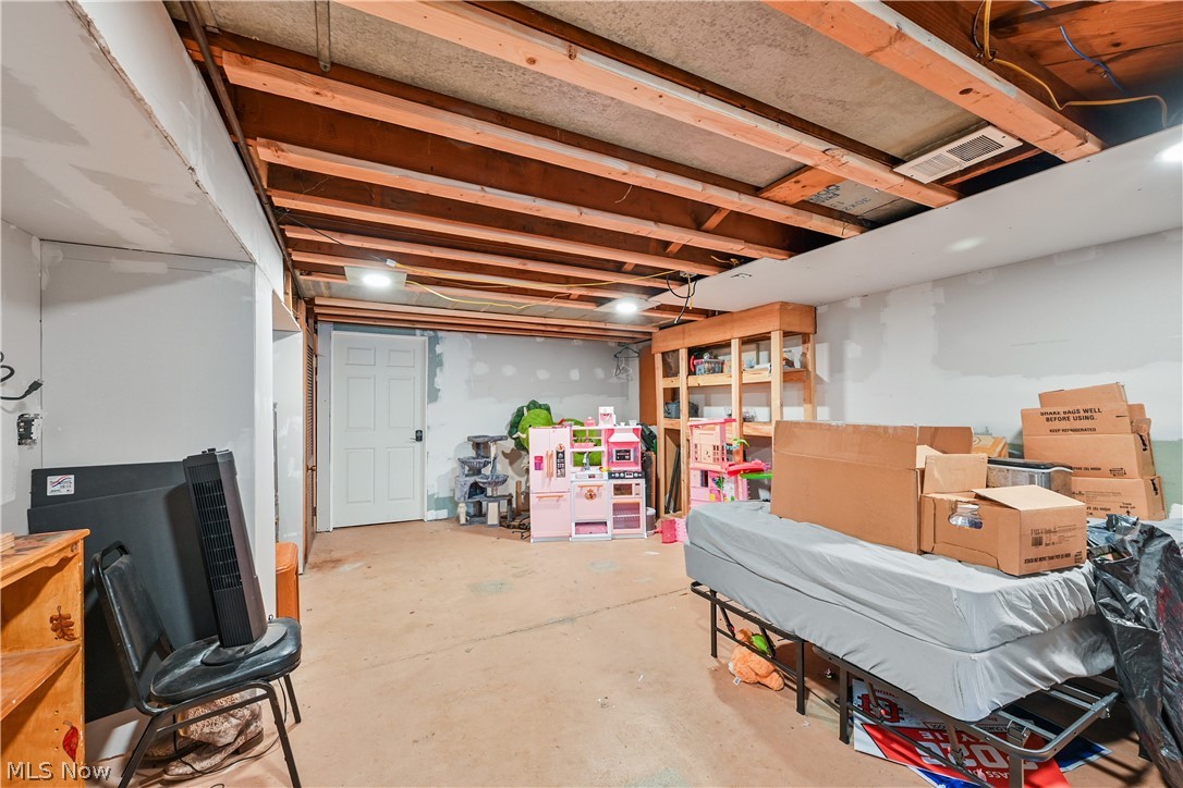 5905 Stearns Road North Olmsted OH 44070