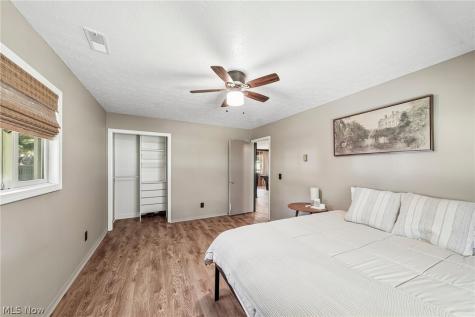 2790 Marks Road Valley City OH 44280
