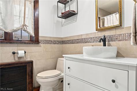 520 Mineola Avenue Akron OH 44320