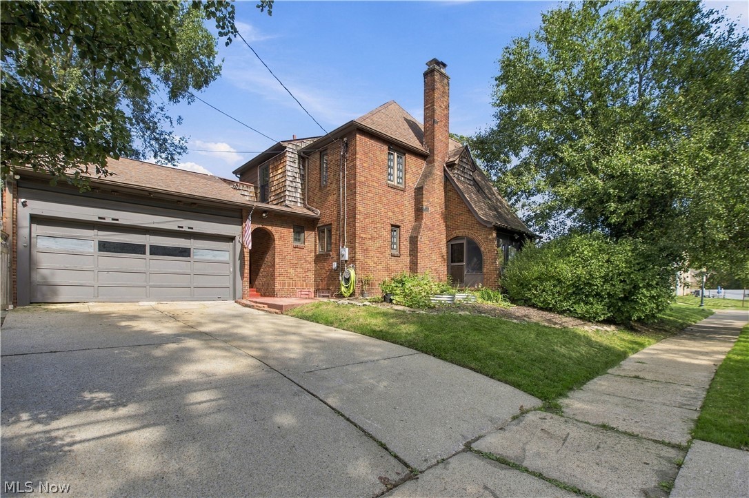 520 Mineola Avenue Akron OH 44320