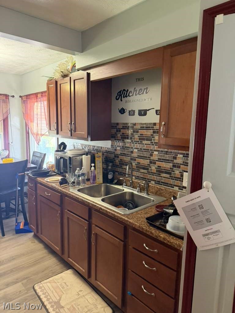 3935 E 176th Street Cleveland OH 44128