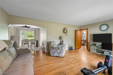 2136 E Smithville Western Road Wooster OH 44691