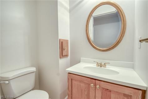 5828 Grovewood Drive Mentor OH 44060