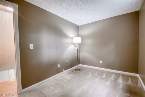 5828 Grovewood Drive Mentor OH 44060