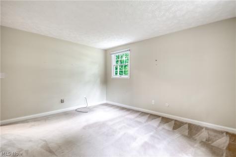 5828 Grovewood Drive Mentor OH 44060