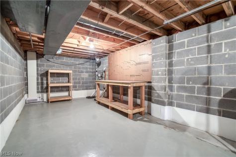5828 Grovewood Drive Mentor OH 44060