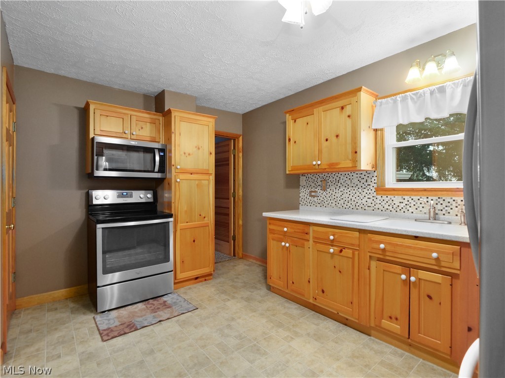 110 Railroad Street Lagrange OH 44050