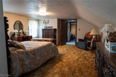 404 Heatherwood Street SW North Canton OH 44720