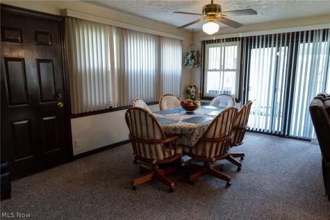 404 Heatherwood Street SW North Canton OH 44720