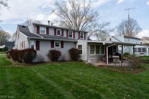 404 Heatherwood Street SW North Canton OH 44720