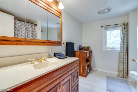 1501 Corrib Avenue NW Canton OH 44708