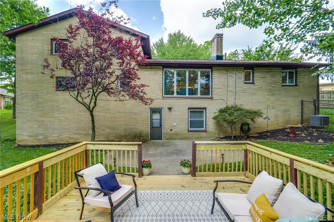 1501 Corrib Avenue NW Canton OH 44708