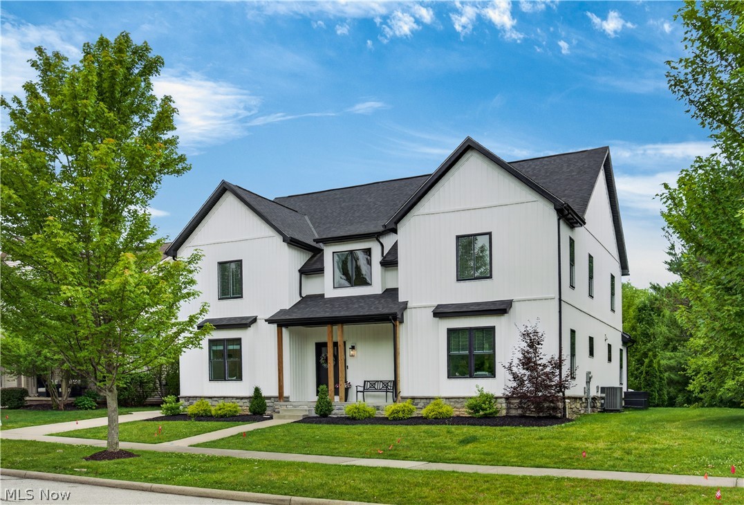7598 Woodland Avenue Hudson OH 44236