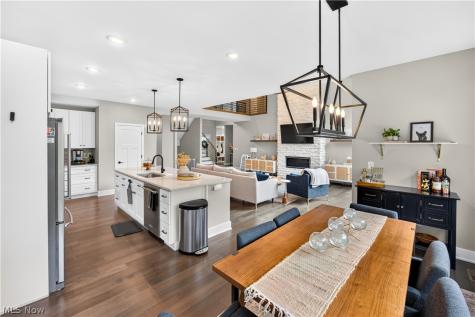 7598 Woodland Avenue Hudson OH 44236