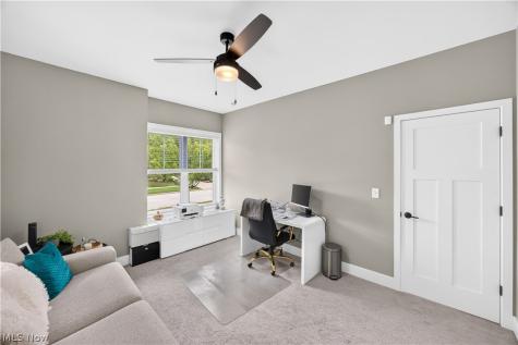 7598 Woodland Avenue Hudson OH 44236
