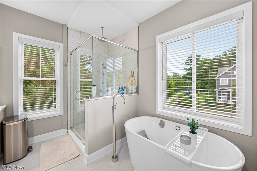7598 Woodland Avenue Hudson OH 44236