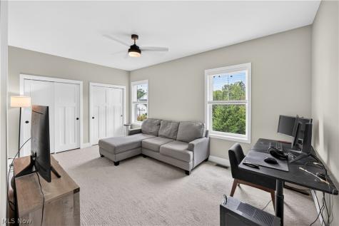 7598 Woodland Avenue Hudson OH 44236