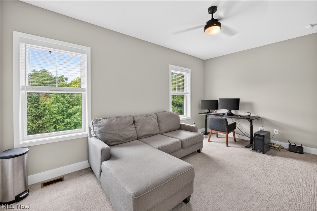 7598 Woodland Avenue Hudson OH 44236