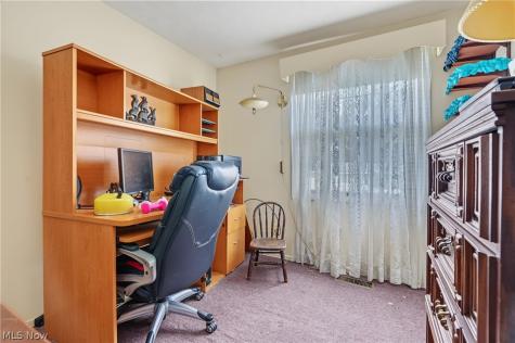 102 Blossom Lane Niles OH 44446