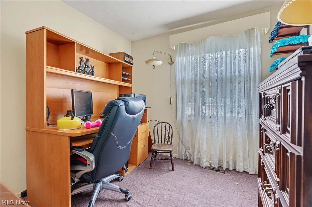 102 Blossom Lane Niles OH 44446