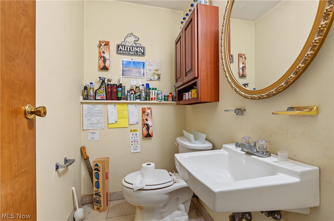102 Blossom Lane Niles OH 44446