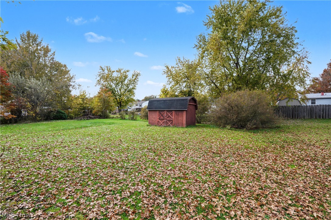 102 Blossom Lane Niles OH 44446