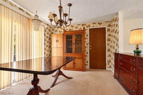 102 Blossom Lane Niles OH 44446