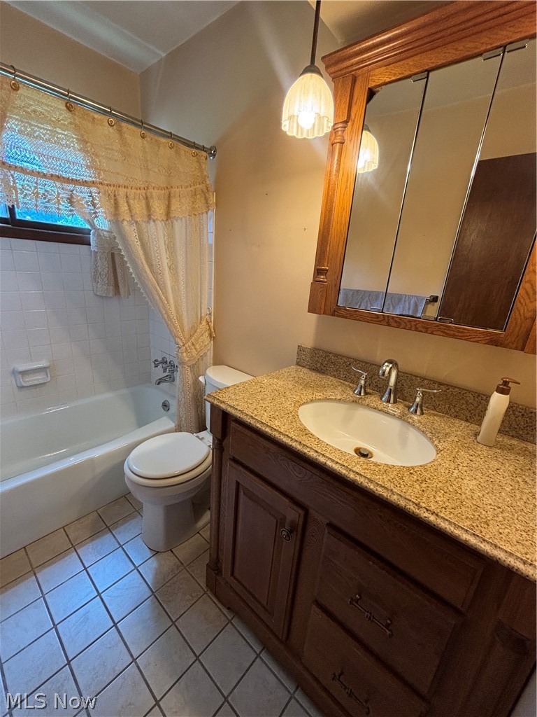 641 Matawan Drive Campbell OH 44405