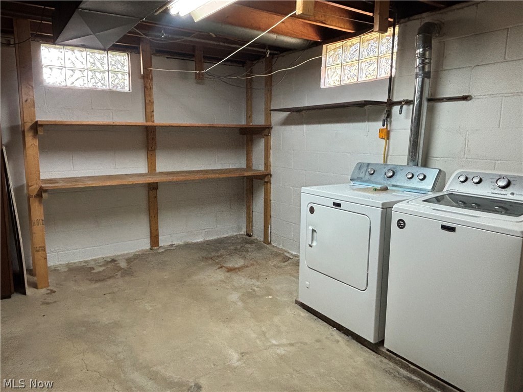 641 Matawan Drive Campbell OH 44405