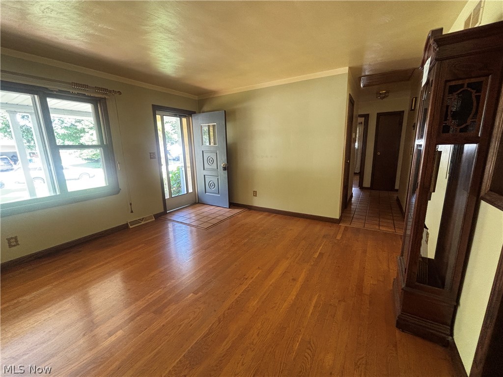 641 Matawan Drive Campbell OH 44405